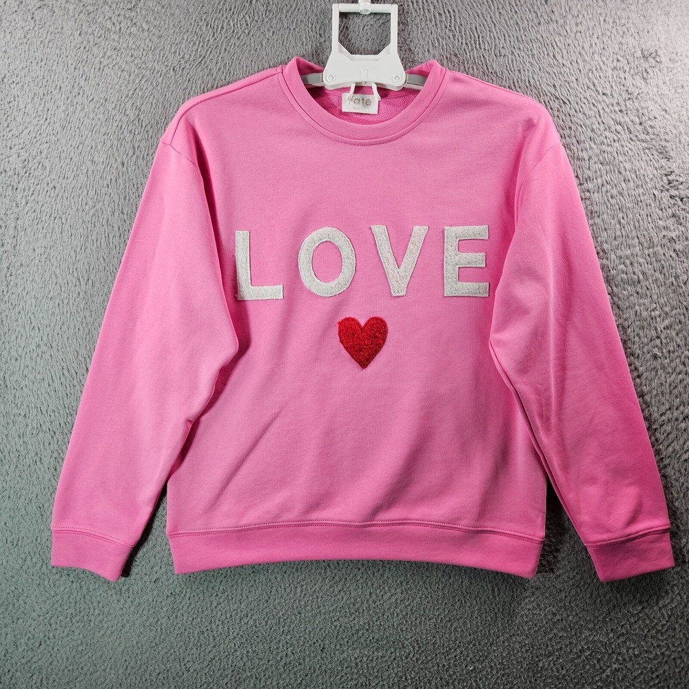 NWOT Fate Sweater Women XS - Love - Heart Pink Preppy - Picture 1 of 11